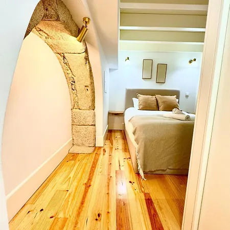 Apartment The Arcada House By Mymoradia